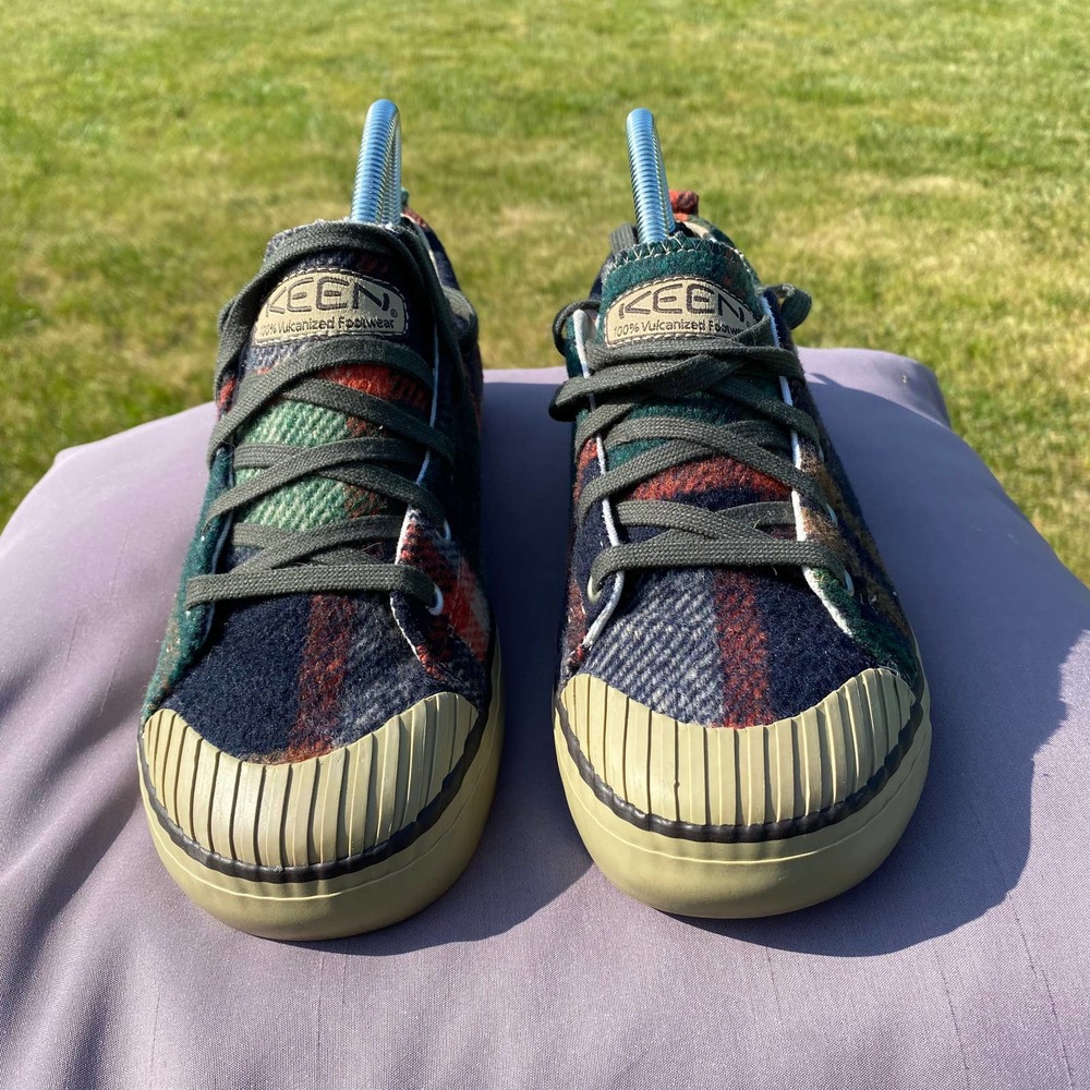 Keen Elsa Fleece Sneaker 1017967 Womens Size 9  Shoe *WIDE* Forest Night Wool - Picture 2 of 9